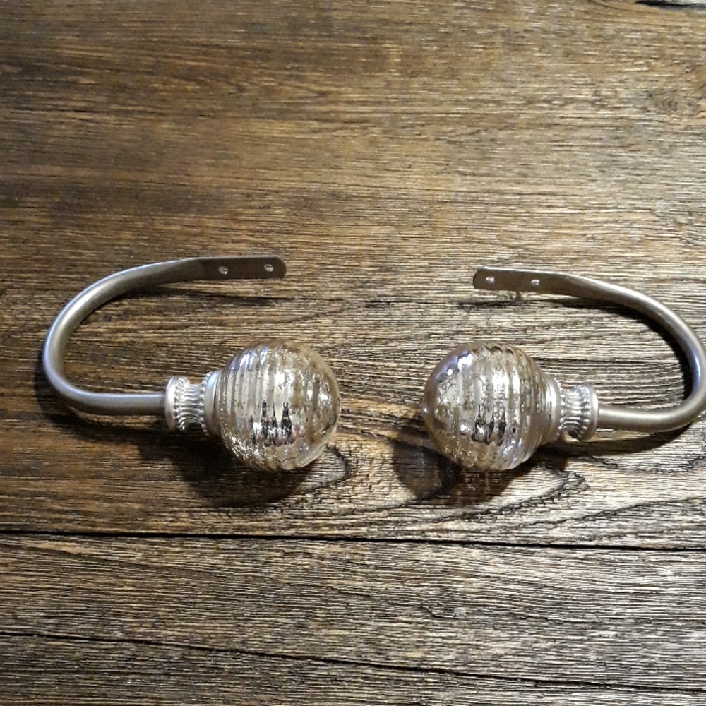Faux cracked glass curtain tiebacks/hooks